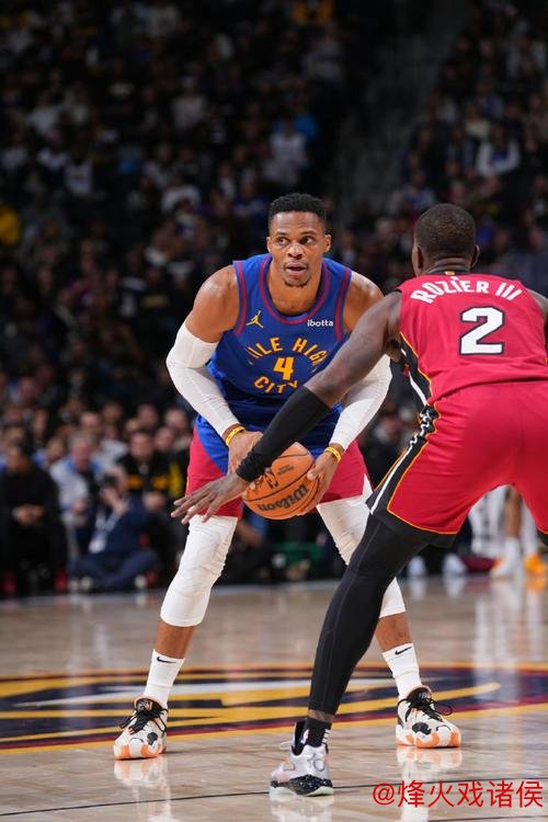 威少手感冰凉雷霆仍大胜掘金 兰德尔33分助森林狼击败国王