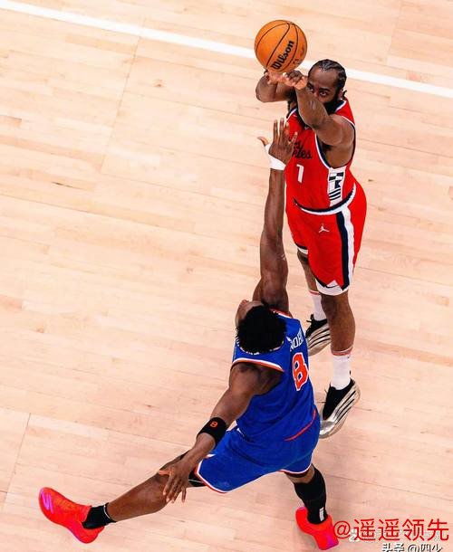 26分领先险翻车！哈登生死三分救主，快船这赢球方式太刺激！